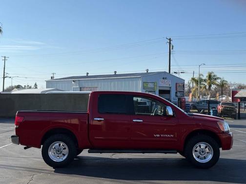 2008 Nissan Titan LE Crew Cab