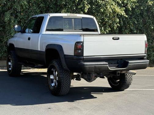 2001 Dodge Ram 2500 SLT Quad Cab