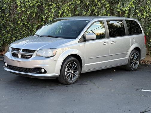 2017 Dodge Grand Caravan GT