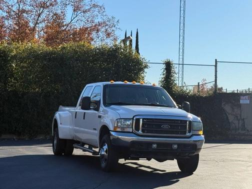 2004 Ford F-350 Lariat