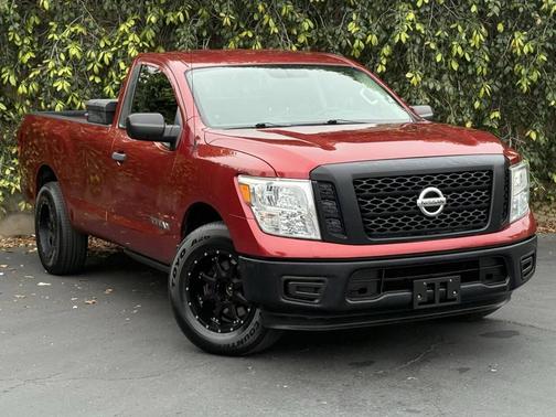 2017 Nissan Titan S