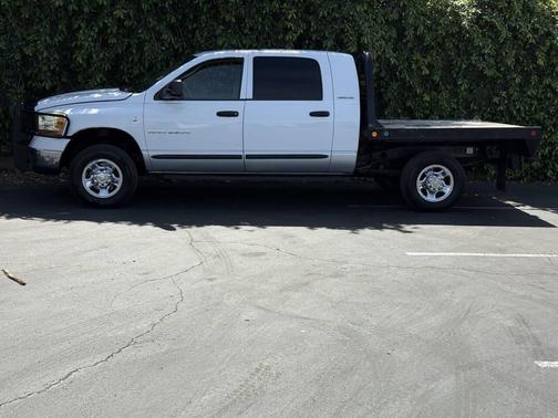 White 2006 Dodge Ram 2500 SLT Mega Cab