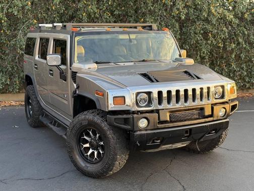 2003 Hummer H2 Base