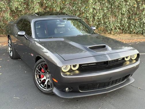 2015 Dodge Challenger SRT 392