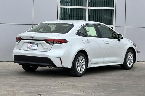 Wind Chill Pearl 2026 Toyota Corolla Hybrid XLE