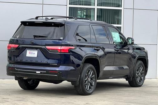 2025 Toyota Sequoia Platinum