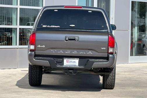 2022 Toyota Tacoma SR5