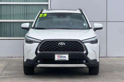 2023 Toyota Corolla Cross XLE