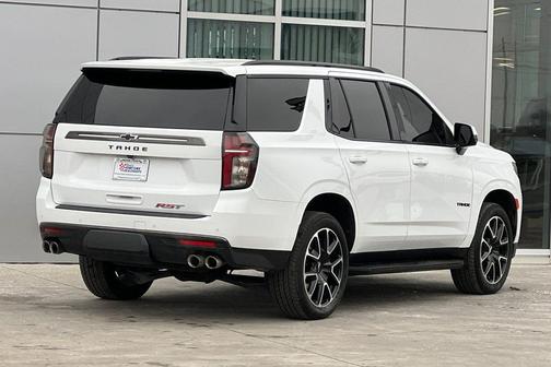 2022 Chevrolet Tahoe 4WD RST