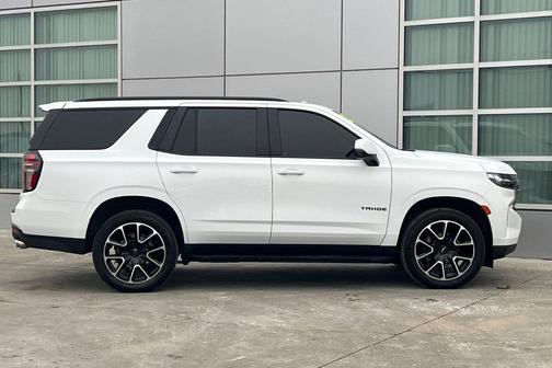 2022 Chevrolet Tahoe 4WD RST