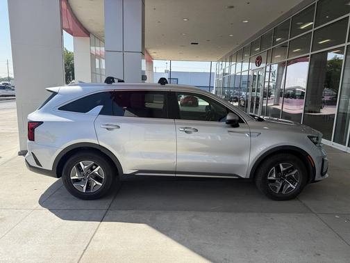 2022 Kia Sorento Hybrid S
