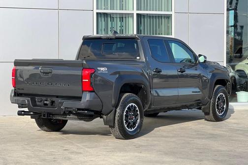 2024 Toyota Tacoma TRD Off Road