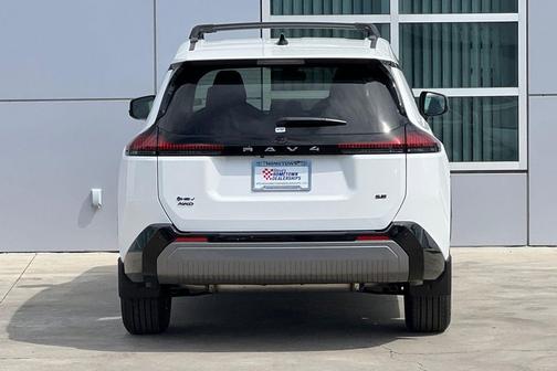 Ice 2026 Toyota RAV4 SE