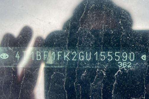 2016 Toyota Camry SE