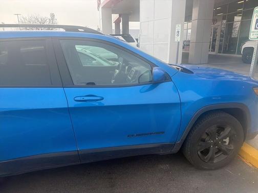 2021 Jeep Cherokee Altitude