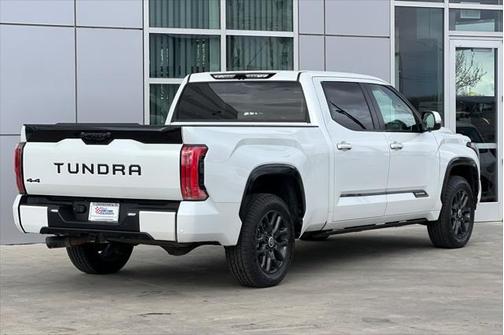 2024 Toyota Tundra Hybrid Platinum
