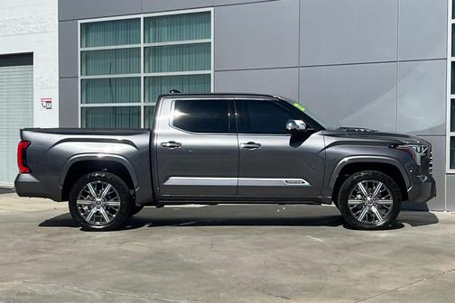 2023 Toyota Tundra Hybrid Capstone