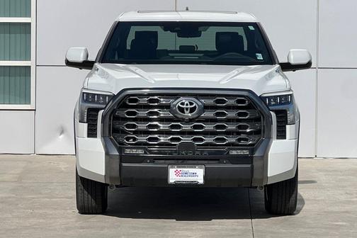 2026 Toyota Tundra Hybrid Platinum