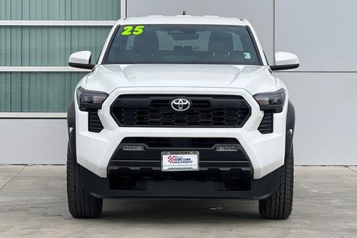 2025 Toyota Tacoma Hybrid TRD Off Road