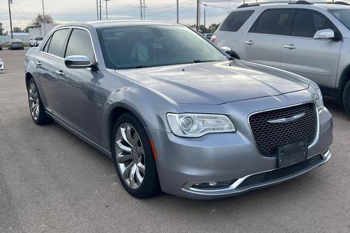 2018 Chrysler 300 Limited