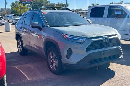 2023 Toyota RAV4 Hybrid XLE