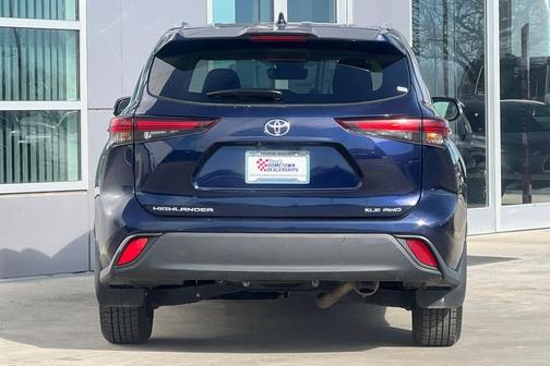 2024 Toyota Highlander XLE