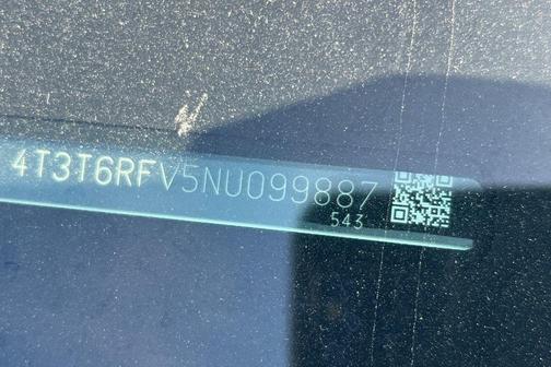 Blizzard Pearl 2022 Toyota RAV4 Hybrid SE