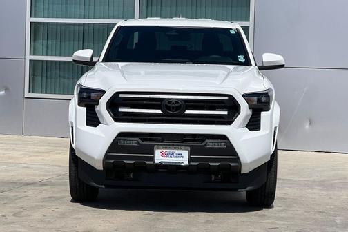 Ice 2026 Toyota Tacoma SR5