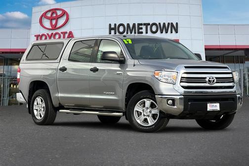 2017 Toyota Tundra SR5
