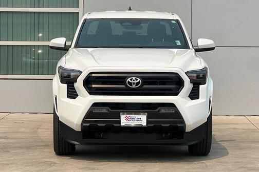 Ice 2026 Toyota Tacoma SR5