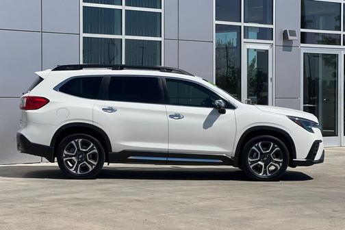 2023 Subaru Ascent Touring 7-Passenger