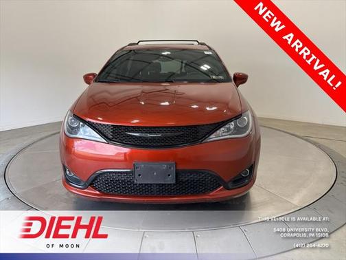 2018 Chrysler Pacifica Touring L