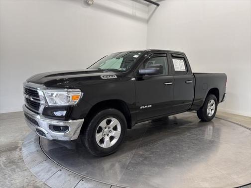 2019 RAM 1500 Big Horn/Lone Star Quad Cab 4x4 64' Box