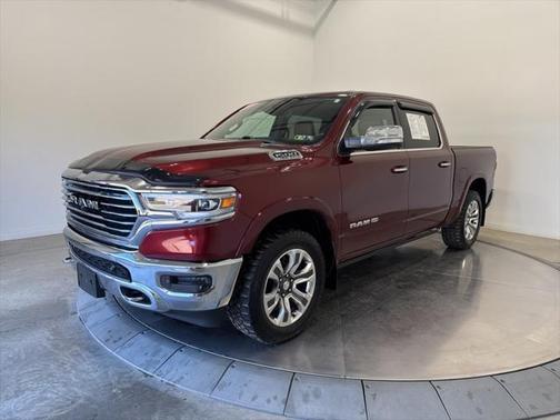 2019 RAM 1500 Longhorn Crew Cab 4x4 57' Box