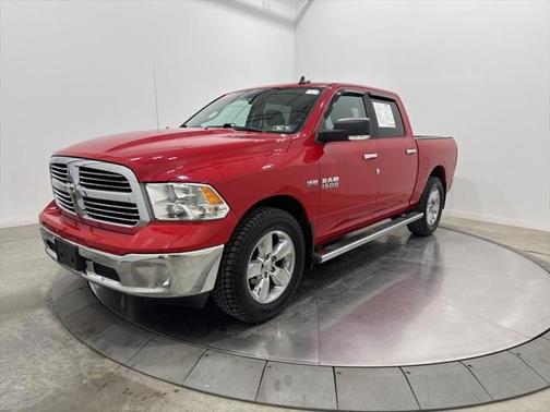 2018 RAM 1500 Big Horn Crew Cab 4x4 57' Box