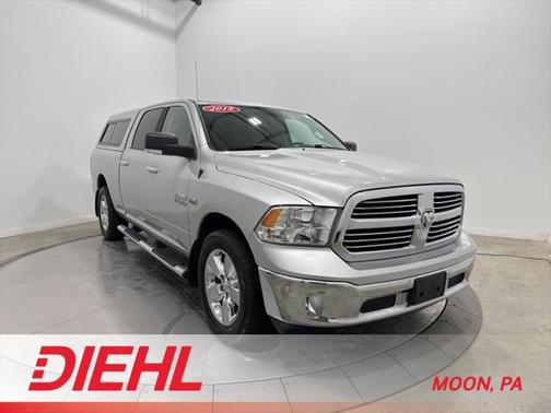2018 RAM 1500 Big Horn Crew Cab 4x4 64' Box