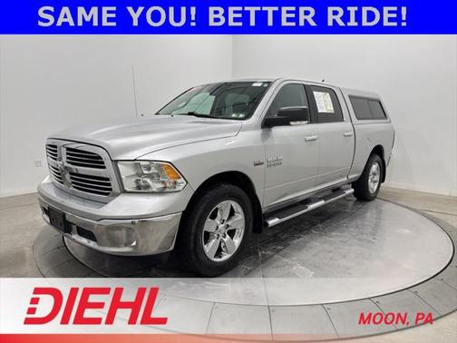 2018 RAM 1500 Big Horn Crew Cab 4x4 64' Box