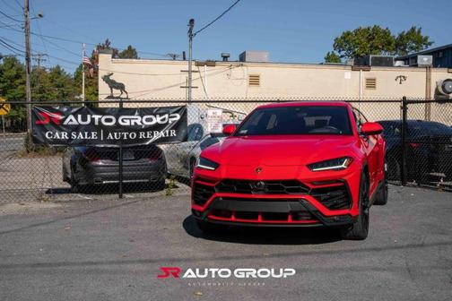 2019 Lamborghini Urus Sport Utility 4D