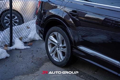 2021 Audi Q7 55 Premium Plus