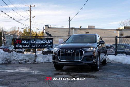 2021 Audi Q7 55 Premium Plus