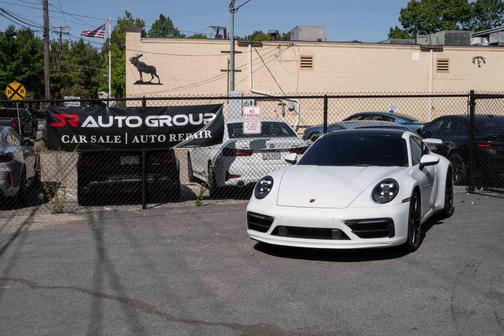 2020 Porsche 911 Carrera