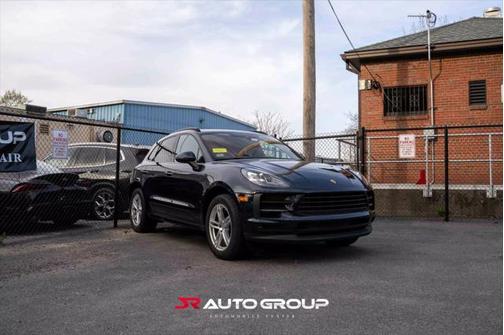 2019 Porsche Macan Base