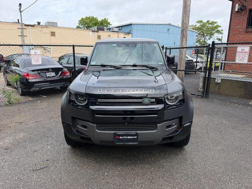 Carpathian Grey Premium Metallic 2023 Land Rover Defender 110 Carpathian Edition