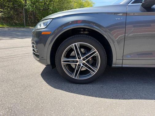 Grey 2018 Audi SQ5 3.0T Premium Plus