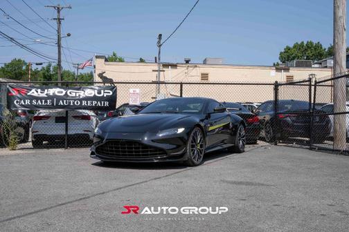 2022 Aston Martin Vantage F1 Edition