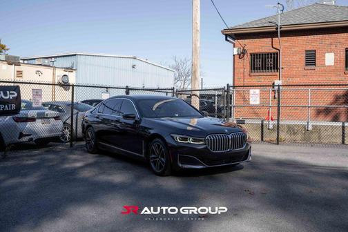2021 BMW 750 i xDrive