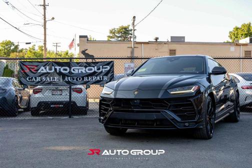 2019 Lamborghini Urus Sport Utility 4D