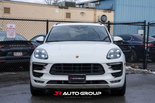 2017 Porsche Macan GTS