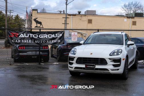 2017 Porsche Macan GTS
