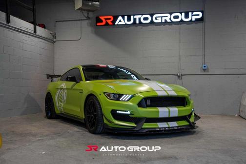 2020 Ford Shelby GT350 Base